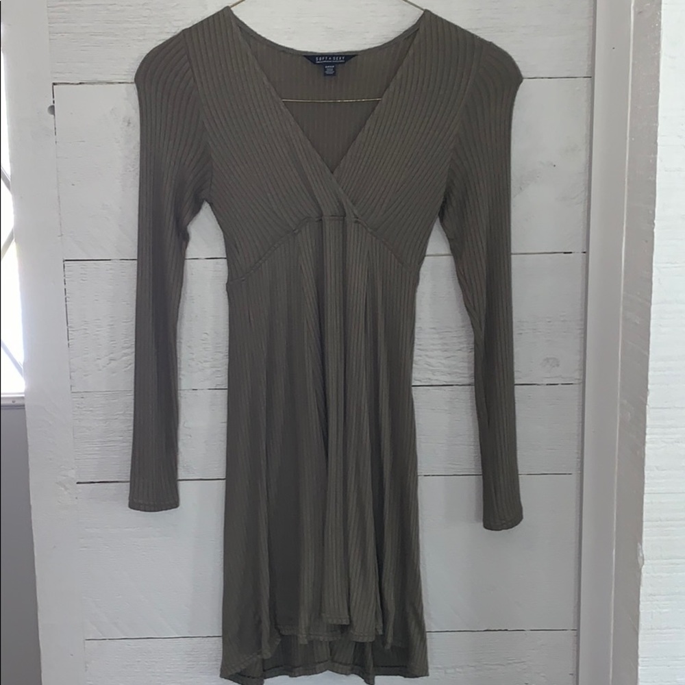 American Eagle Soft and Sexy Dress
